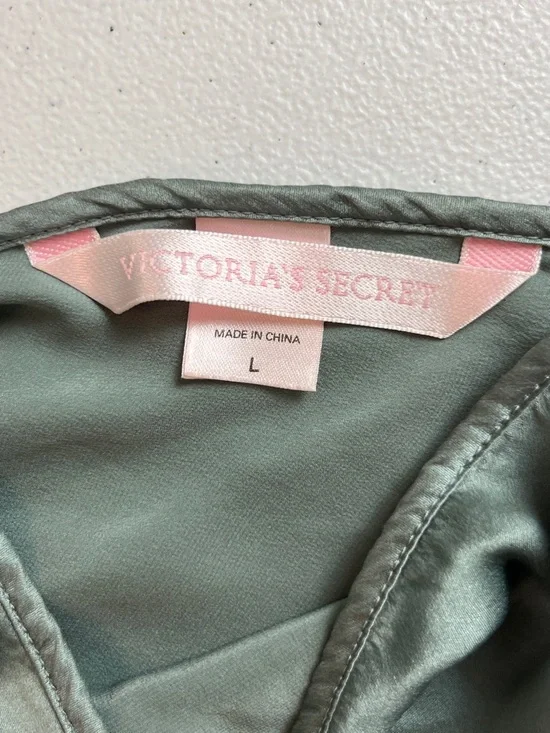 Victoria's Secret Silk Slip Style Nightgown - Picture 9 of 13